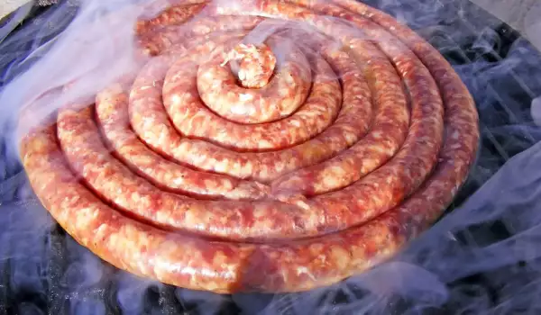 Вкусная колбаска