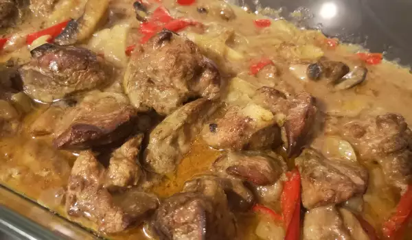 Куриная печень в жаропрочной форме