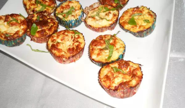 Яичные маффины с помидорами