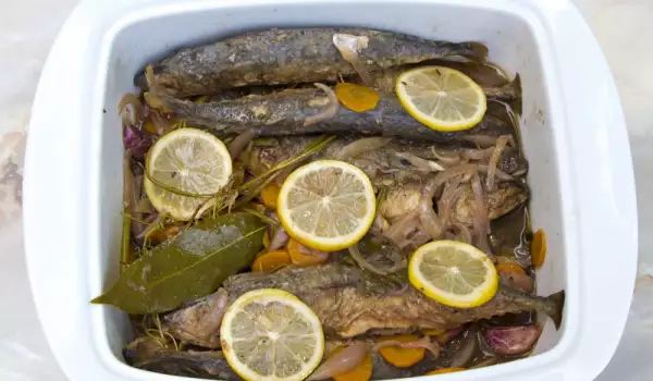 Рыба с лавровым листом