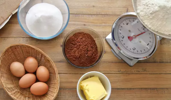 Сколько разрыхлителя и пищевой соды надо добавить к 1 кг муки?