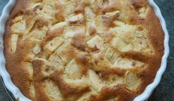 Яблочный пирог с корицей по-французски