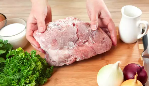 Как удалить нехороший запах мяса?