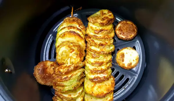 Кабачки на шпажке в аэрофритюрнице