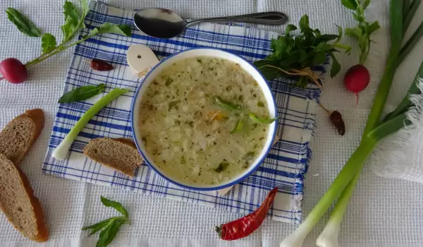 Традиционный суп из ягнятины на день Святого Георгия