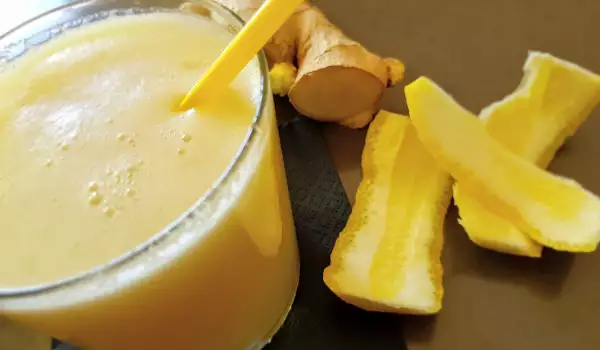 Чудотворный напиток с имбирем, медом и лимоном