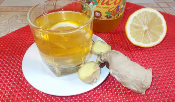 Имбирный чай для больного горла