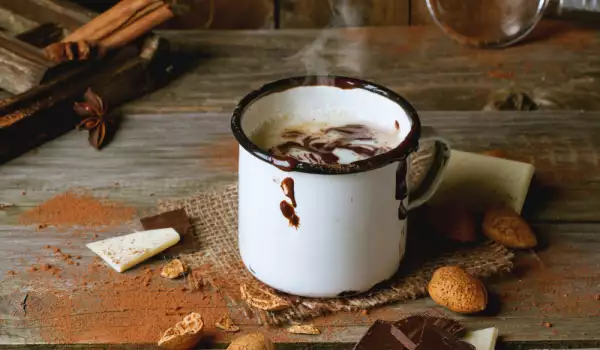 Домашний горячий шоколад с алкоголем