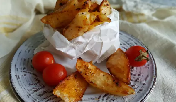 Запеченный хрустящий картофель с панировочными сухарями