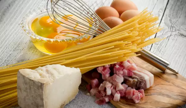 Сколько сырых спагетти необходимо для одной порции?