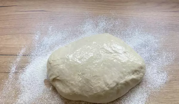 Классическое итальянское тесто для пиццы