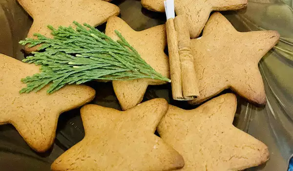 Имбирное печенье с корицей и медом