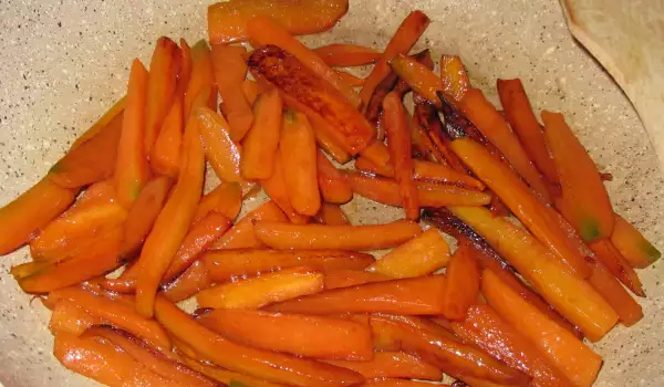 Карамелизированная морковь с медом
