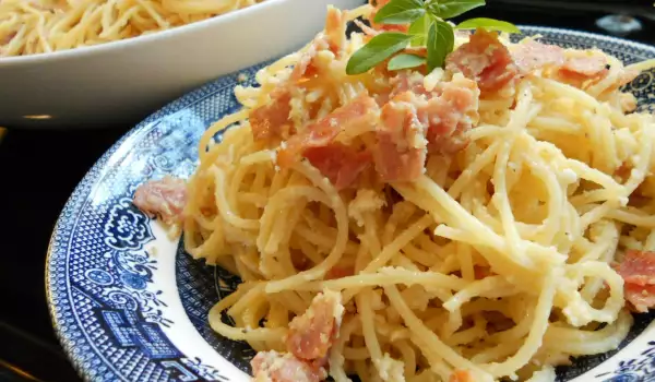 Спагетти Карбонара - классический римский рецепт