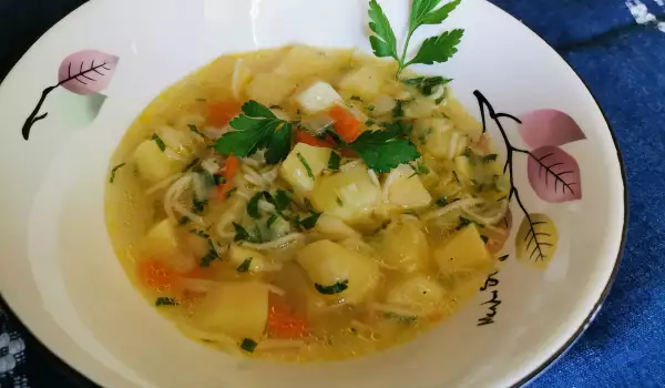 Согревающий суп из лука-порея
