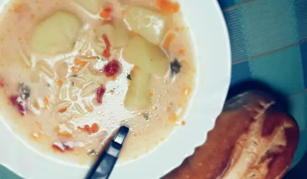 Картофельный суп с заправкой