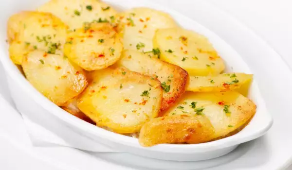 Картошка, запеченная с тимьяном и орегано
