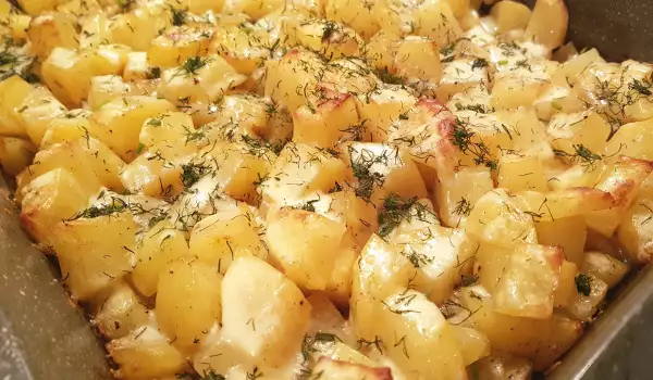 Картофель с сыром и укропом в духовке