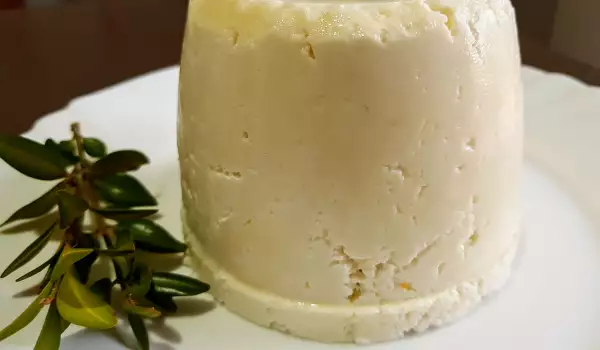 Домашний сыр из овечьего молока