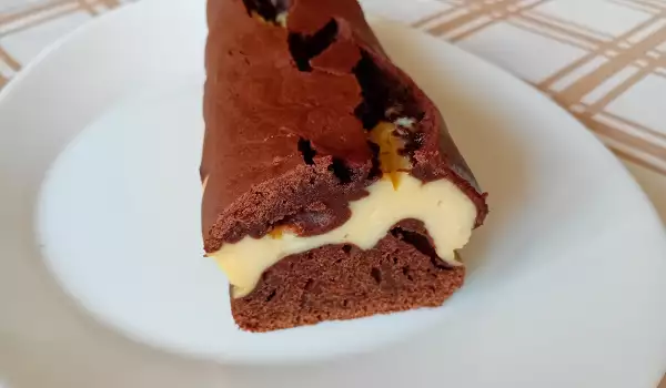 Кекс с шоколадом и сливочным сыром