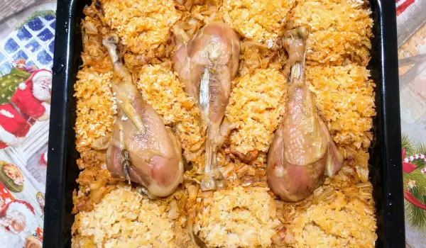 Квашеная капуста с рисом и ножками индейки