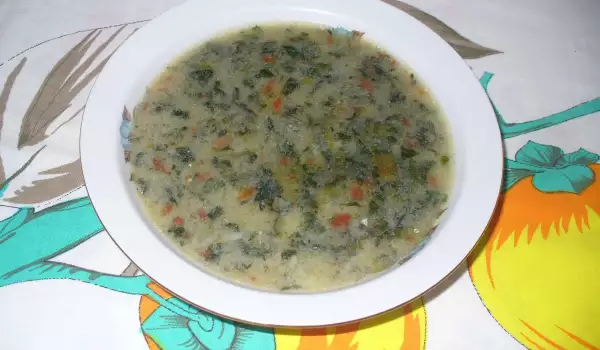 Суп из крапивы с картофелем