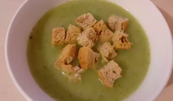 Крем-суп с брокколи и картофелем