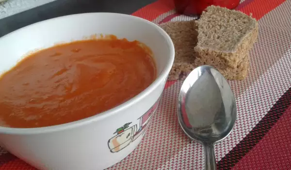Крем-суп из красной чечевицы и печеного красного сладкого перца