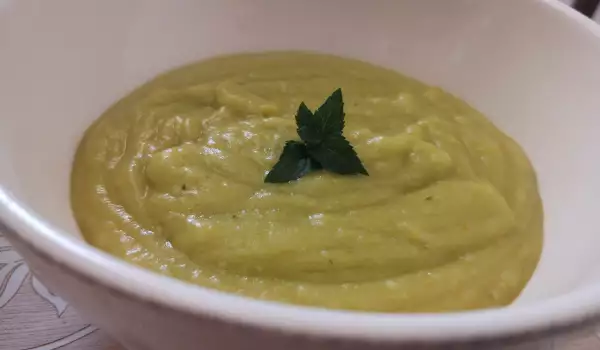 Суп пюре из гороха для детей