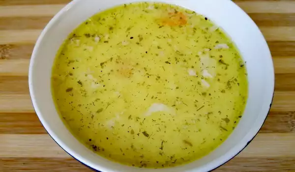 Крем-суп из сельдерея и цветной капусты