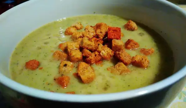 Суп пюре из брокколи и картофеля