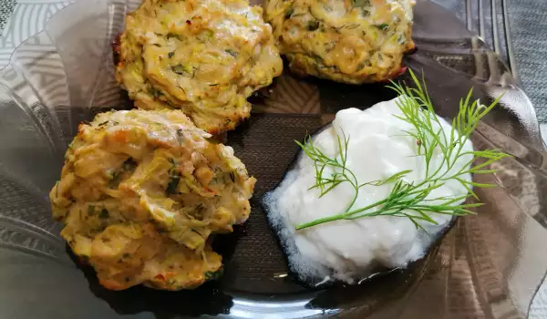 Котлеты из кабачков и творога в духовке