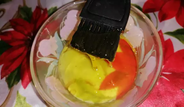 Маска с оливковым маслом и медом для поврежденных волос