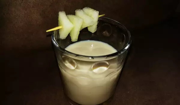 Молочный коктейль с дыней