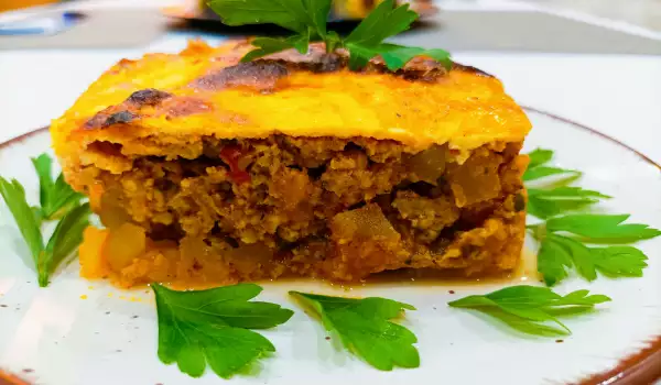 Классическая мусака с картофелем и мясным фаршем