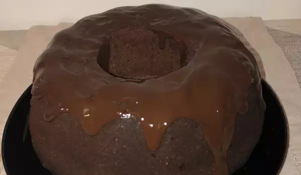 Шоколадный кекс с горьким шоколадом