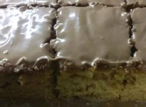 Негритенок с шоколадом и грецкими орехами