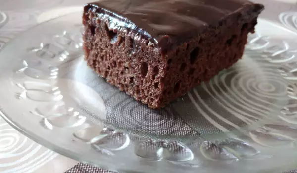 Нежный шоколадный пирог