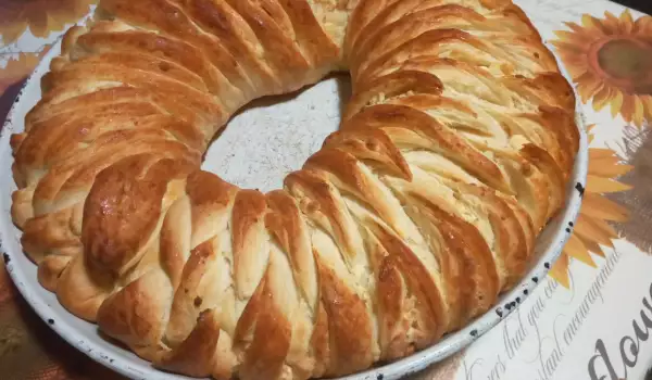 Хлеб плетенка с брынзой