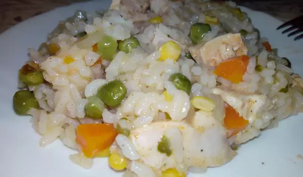 Рис в мультиварке с курицей и овощами