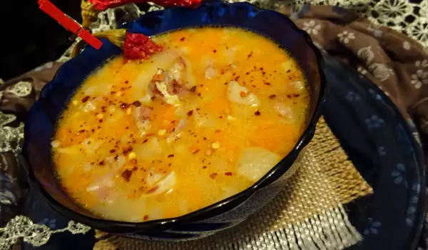 Традиционный болгарский суп из свиных ножек - пача