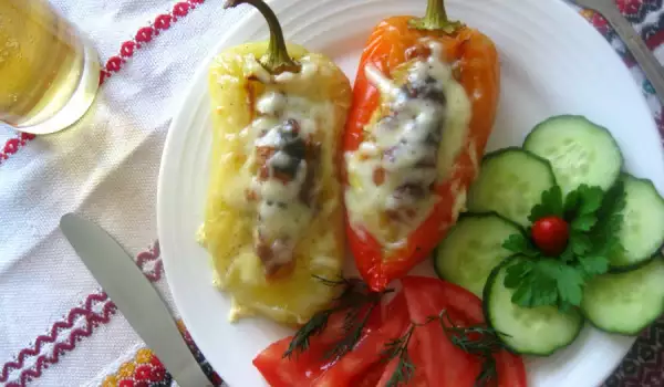 Фаршированные перцы Лодочки