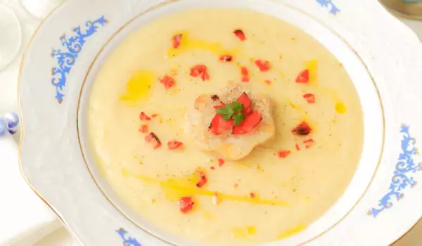 Картофельный крем-суп с пастернаком