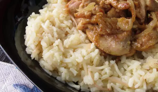 Курица с лапшой и рисом по-арабски