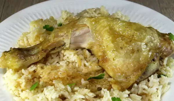 Курица с рисом и приправами