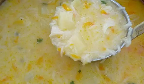 Куриный суп с картофелем и лапшой