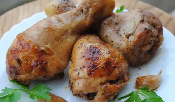 Куриные ножки с соевым соусом и чесноком