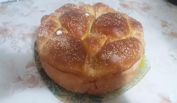 Праздничный хлеб с молоком