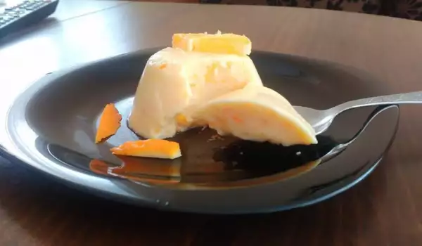 Апельсиновый крем с кислым молоком