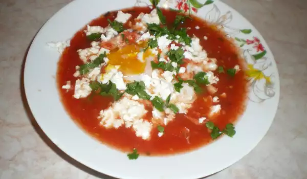 Яйца-пашот в томатном соусе